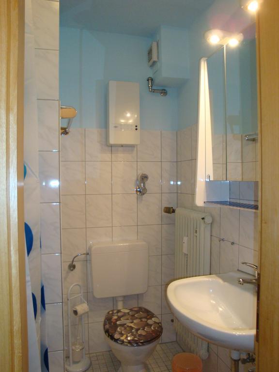 Ferien-& Monteurwohnung Koenen2 Nah Am Westfield Centro Oberhausen  Eksteriør billede